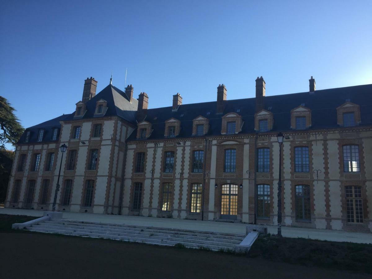 Exceptionnel Chateau Pres De Paris Abondant Exterior foto